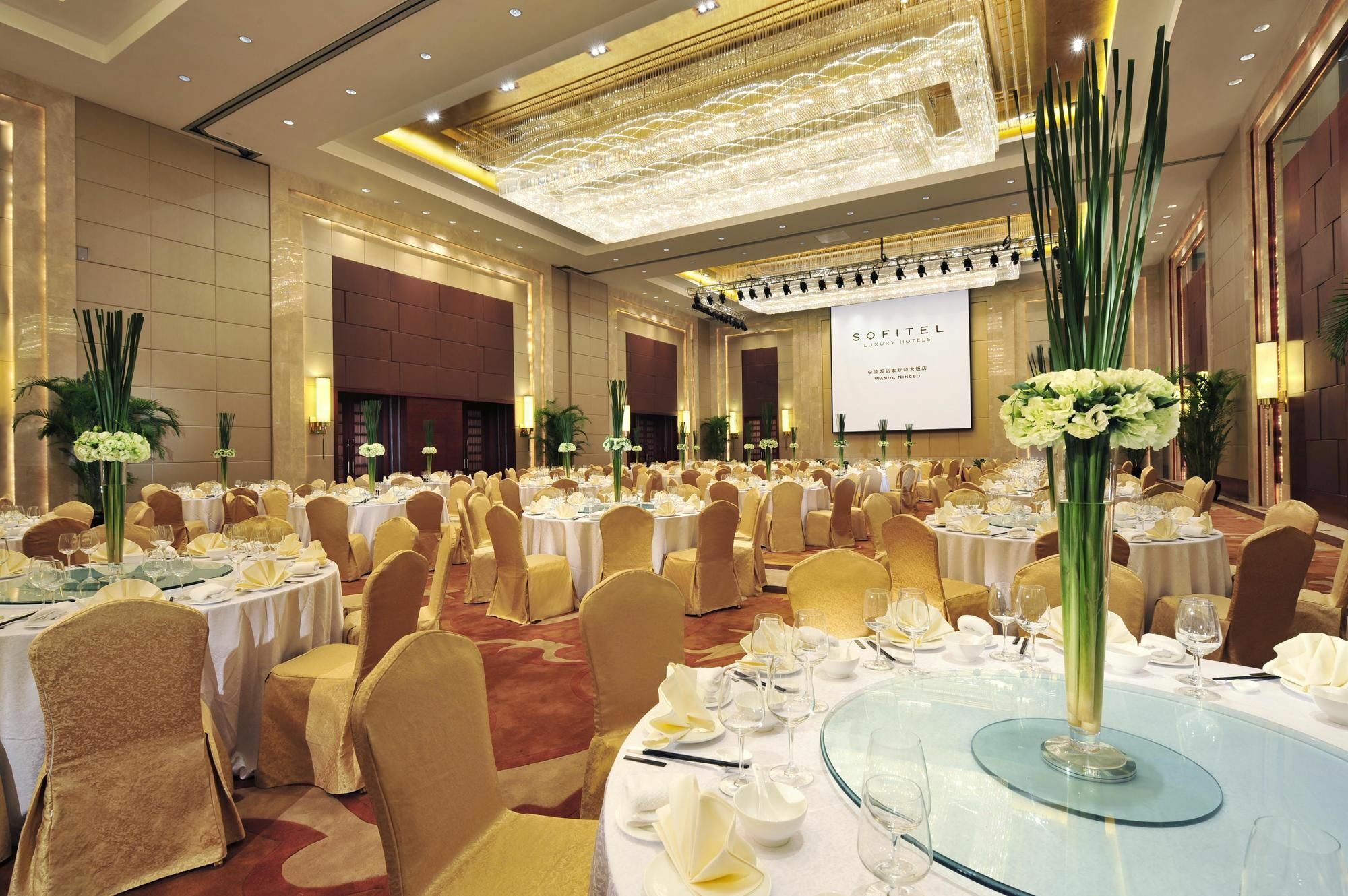 Sofitel Ningbo Hotel Exterior photo